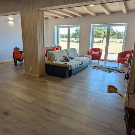 Lasitta شقة Starzno